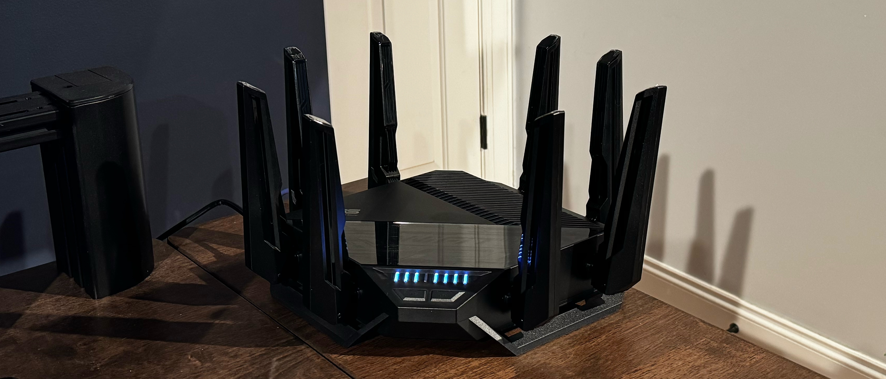 Structured network equipment installation